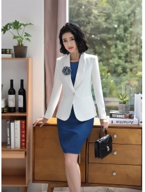 女式西裝白色